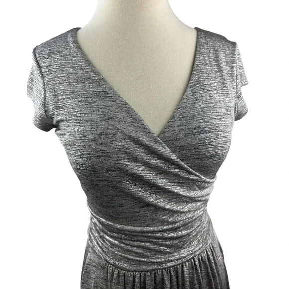 Maeve x Anthropologie Tamera Metallic Silver Shimmer Jersey Dress Faux Wrap XS - Picture 4 of 15